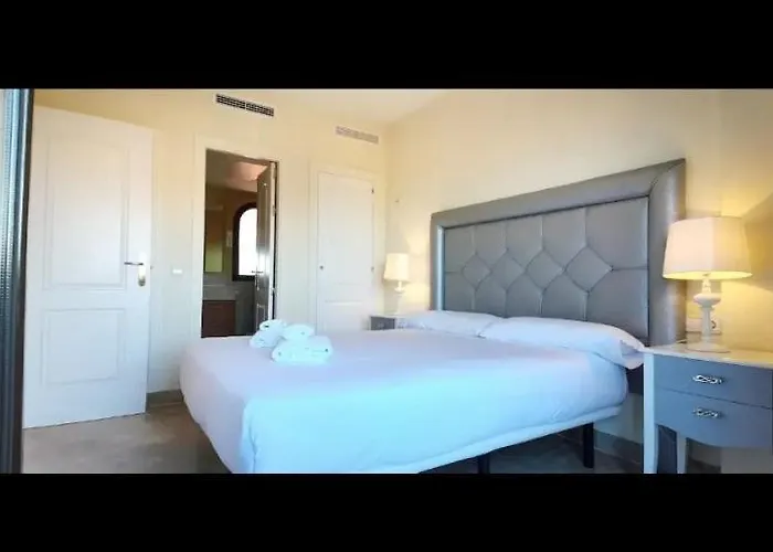 Duplex Con Piscinas Y Maravillosas Vistas Al Mar