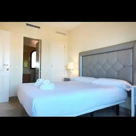 Duplex Con Piscinas Y Maravillosas Vistas Al Mar