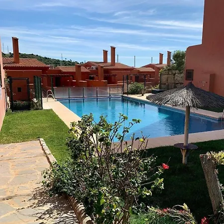 Duplex Con Piscinas Y Maravillosas Vistas Al Mar Apart Otel Estepona