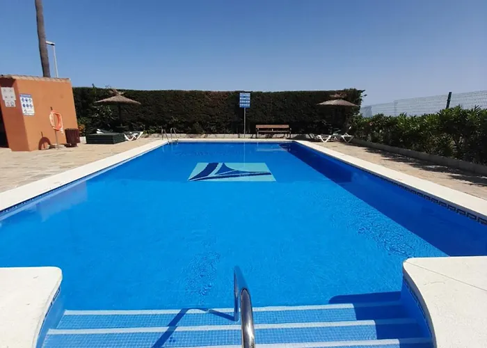 아파트호텔 Duplex Con Piscinas Y Maravillosas Vistas Al Mar 4*